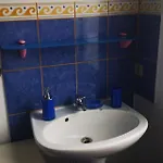 La Cour Du Puits Chambre Rooibos Alojamento de Acomodação e Pequeno-almoço Cormeilles (Eure)