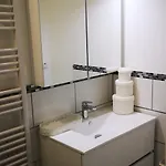 La Cour Du Puits Chambre Rooibos Alojamento de Acomodação e Pequeno-almoço Cormeilles (Eure)