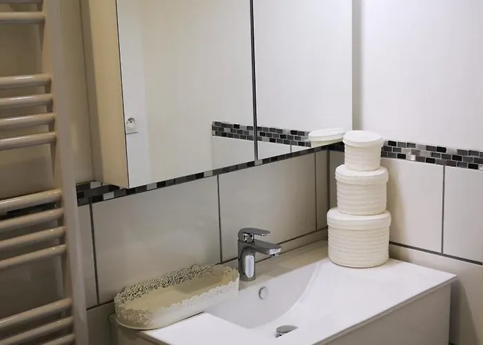 La Cour Du Puits Victor Bed & Breakfast Cormeilles (Eure)